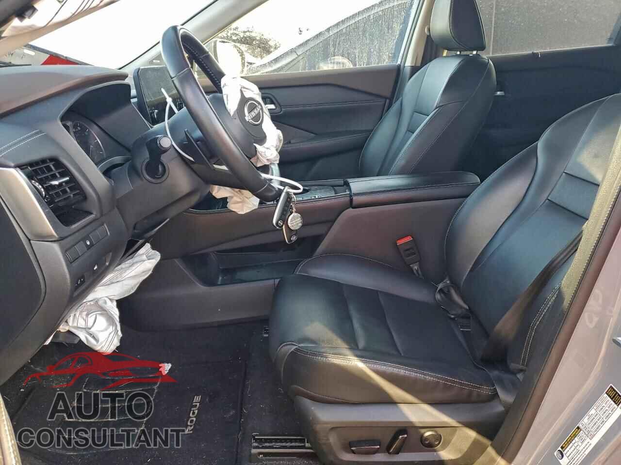NISSAN ROGUE 2023 - 5N1BT3CA2PC670854