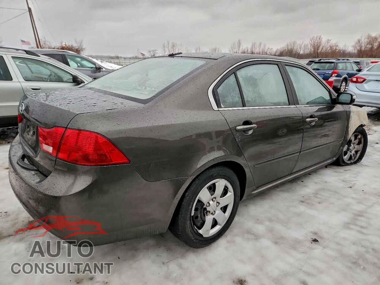 KIA OPTIMA 2010 - KNAGG4A83A5390261