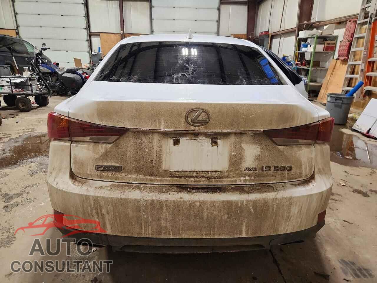 LEXUS IS 2017 - JTHCM1D28H5016124