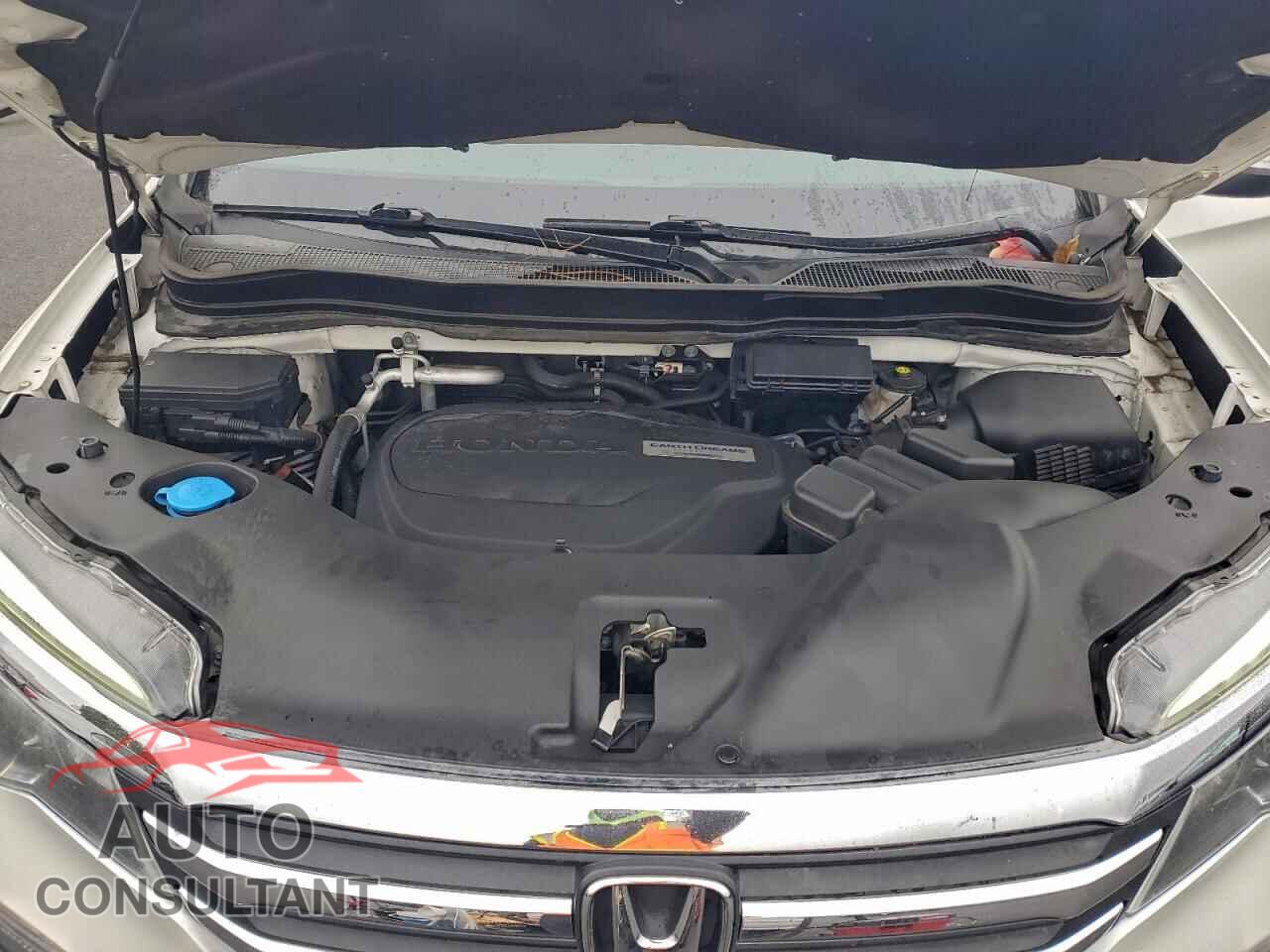 HONDA PILOT 2017 - 5FNYF6H38HB062469