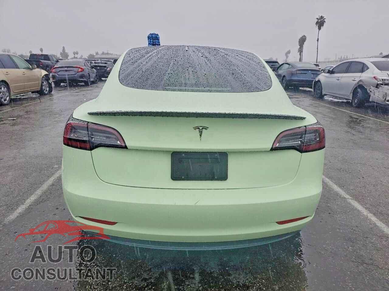 TESLA MODEL 3 2021 - 5YJ3E1EB4MF065357