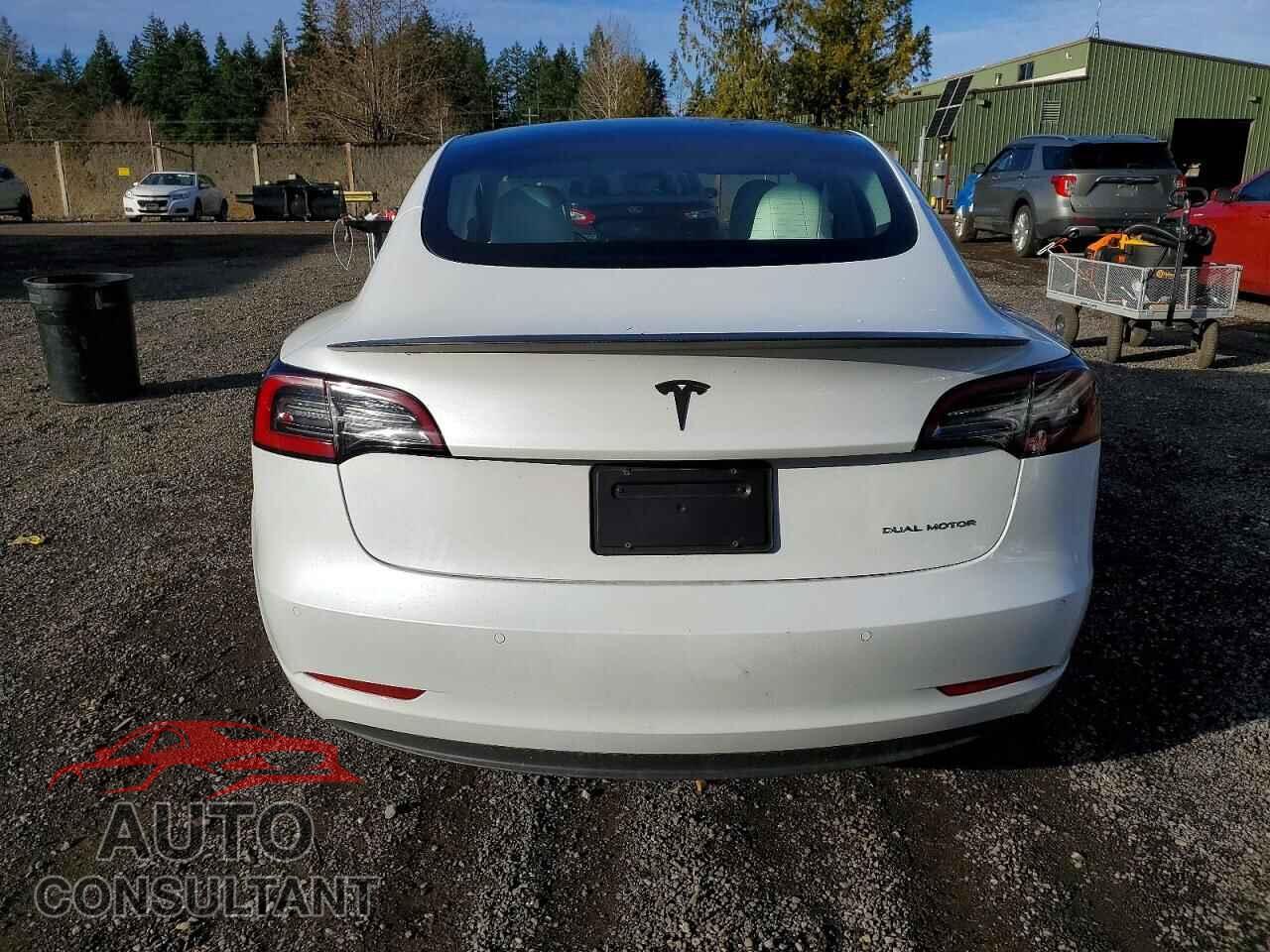 TESLA MODEL 3 2022 - 5YJ3E1EC5NF361174