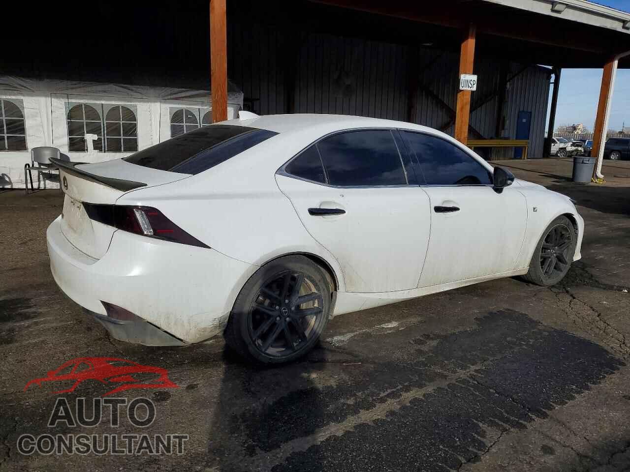 LEXUS IS 2015 - JTHCF1D28F5021542
