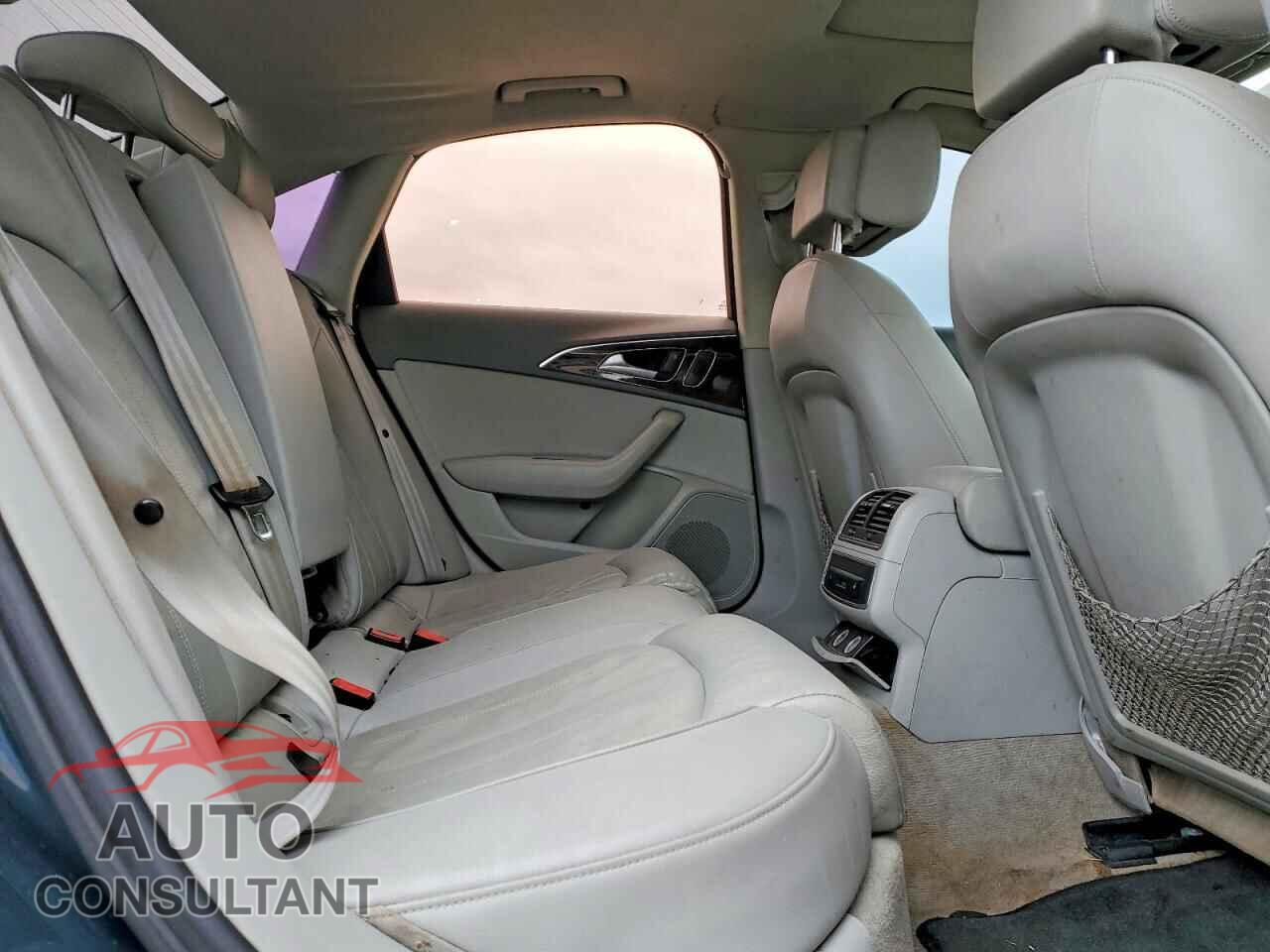 AUDI A6 2012 - WAUDFAFC4CN144288