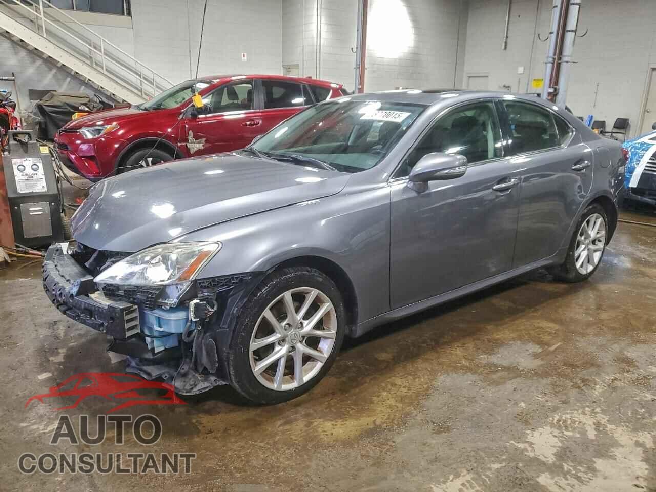 LEXUS IS 2012 - JTHCF5C23C5054484