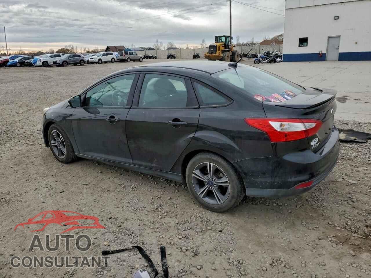 FORD FOCUS 2014 - 1FADP3F27EL275710