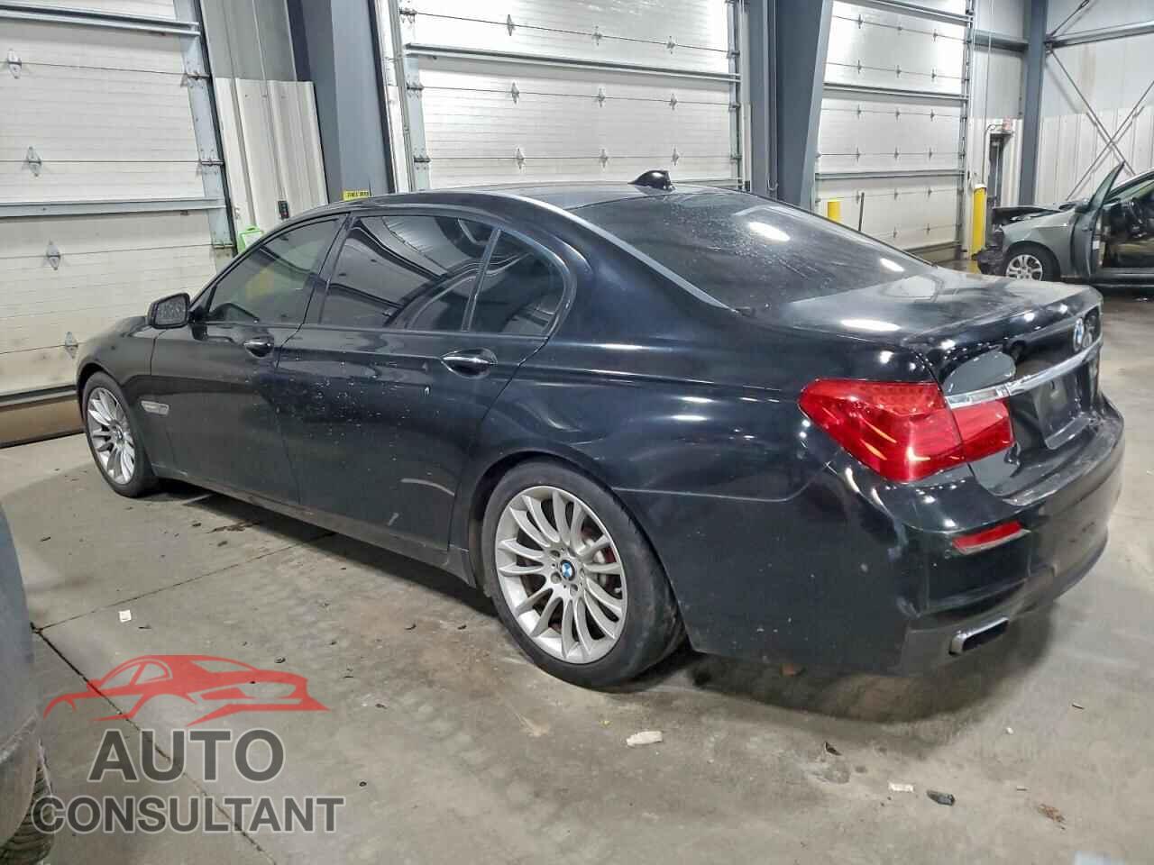 BMW 7 SERIES 2012 - WBAKB4C5XCC575448