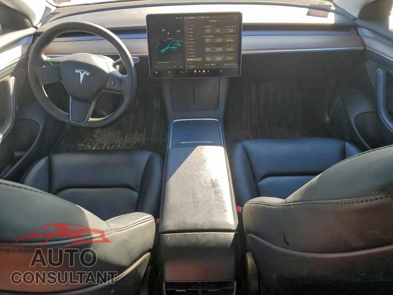 TESLA MODEL 3 2023 - 5YJ3E1EB7PF690856