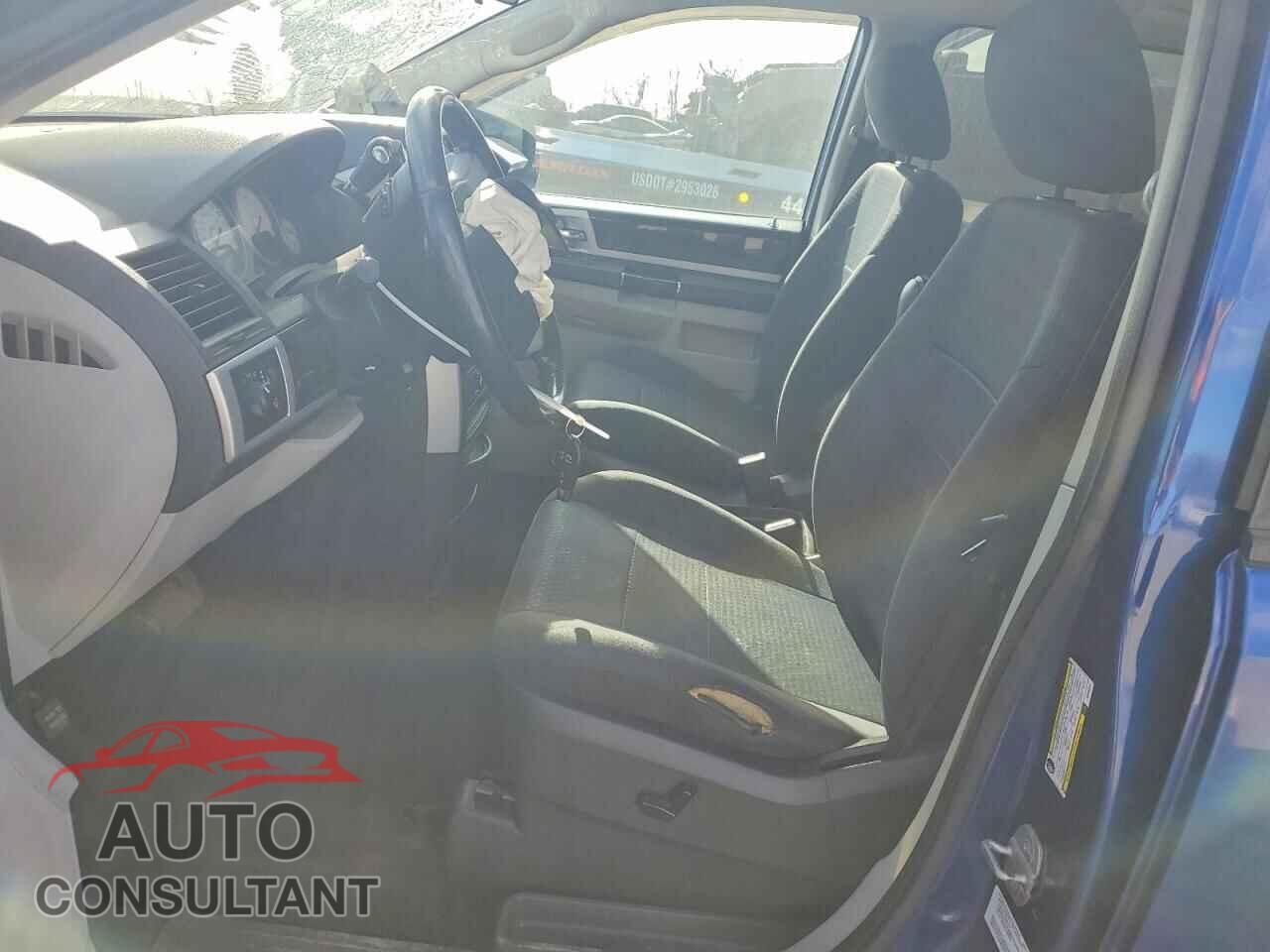 DODGE CARAVAN 2010 - 2D4RN5D12AR205046