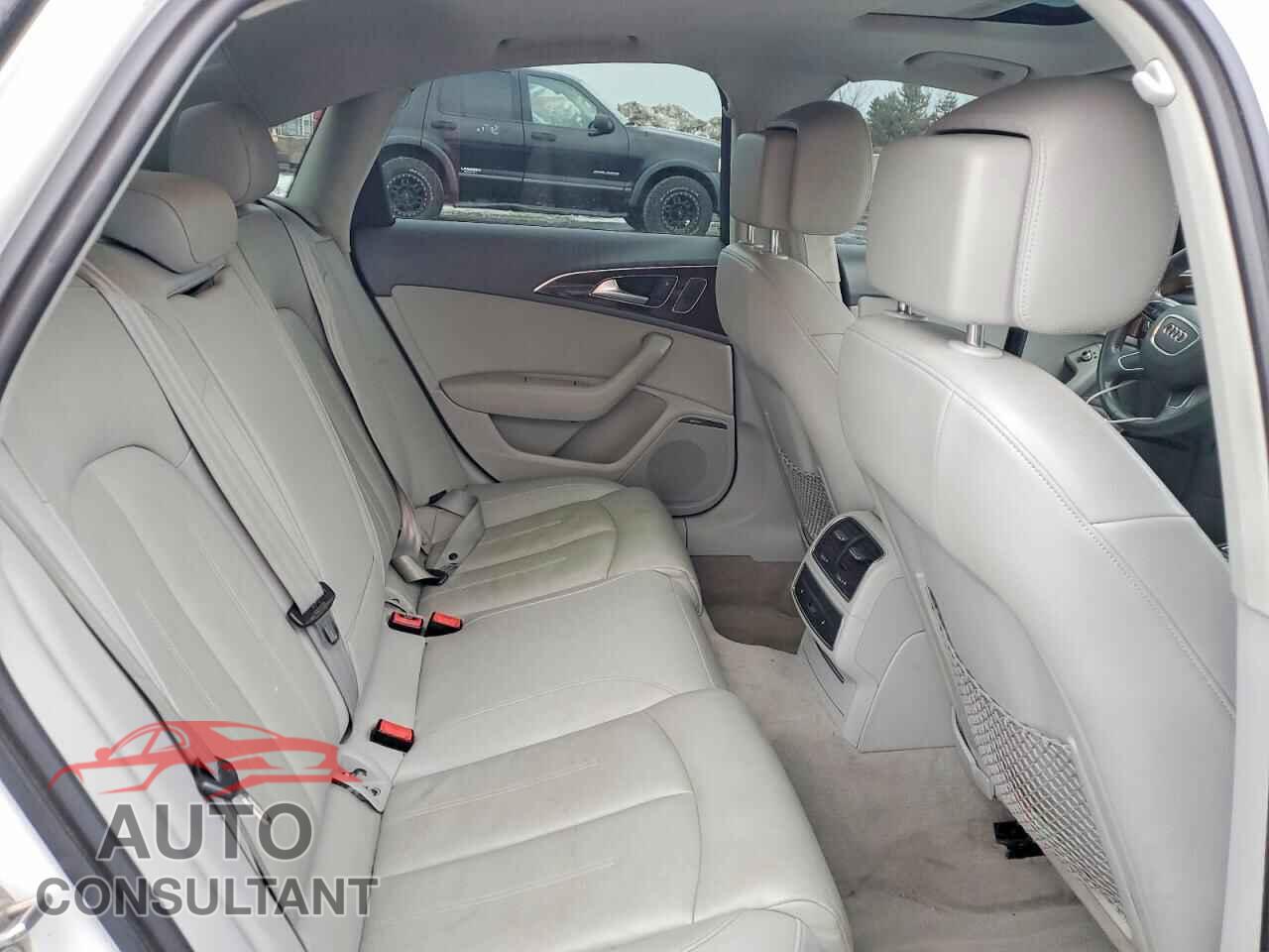 AUDI A6 2013 - WAUGFAFC4DN099528