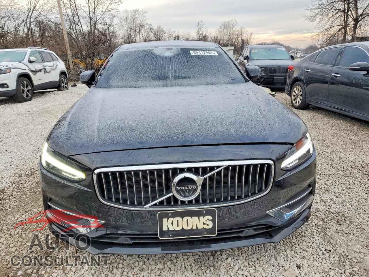 VOLVO S90 2018 - LVY992ML9JP008418