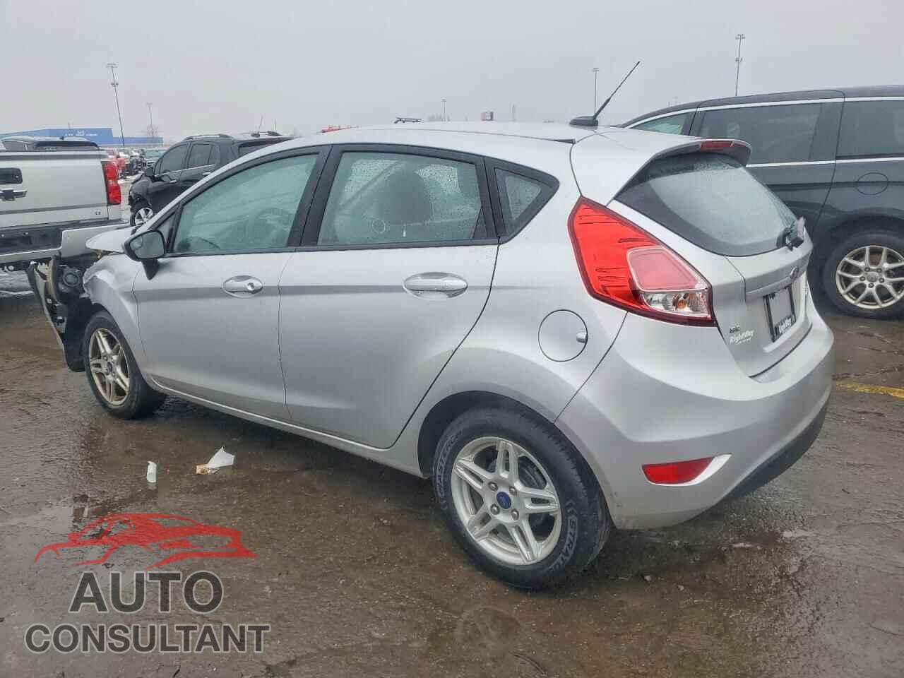 FORD FIESTA 2018 - 3FADP4EJ7JM108173