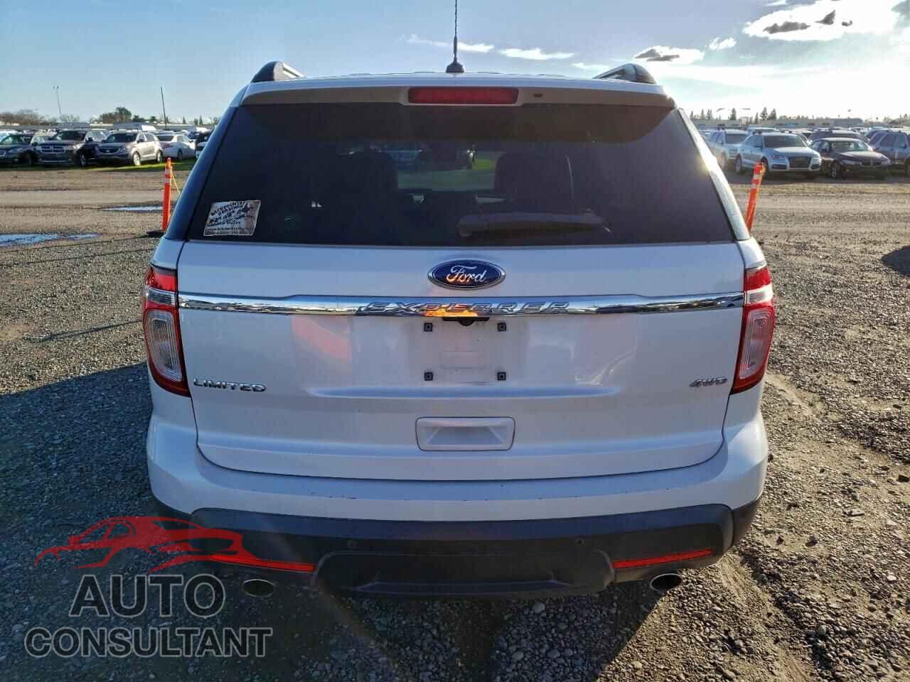 FORD EXPLORER 2011 - 1FMHK8F84BGA51614