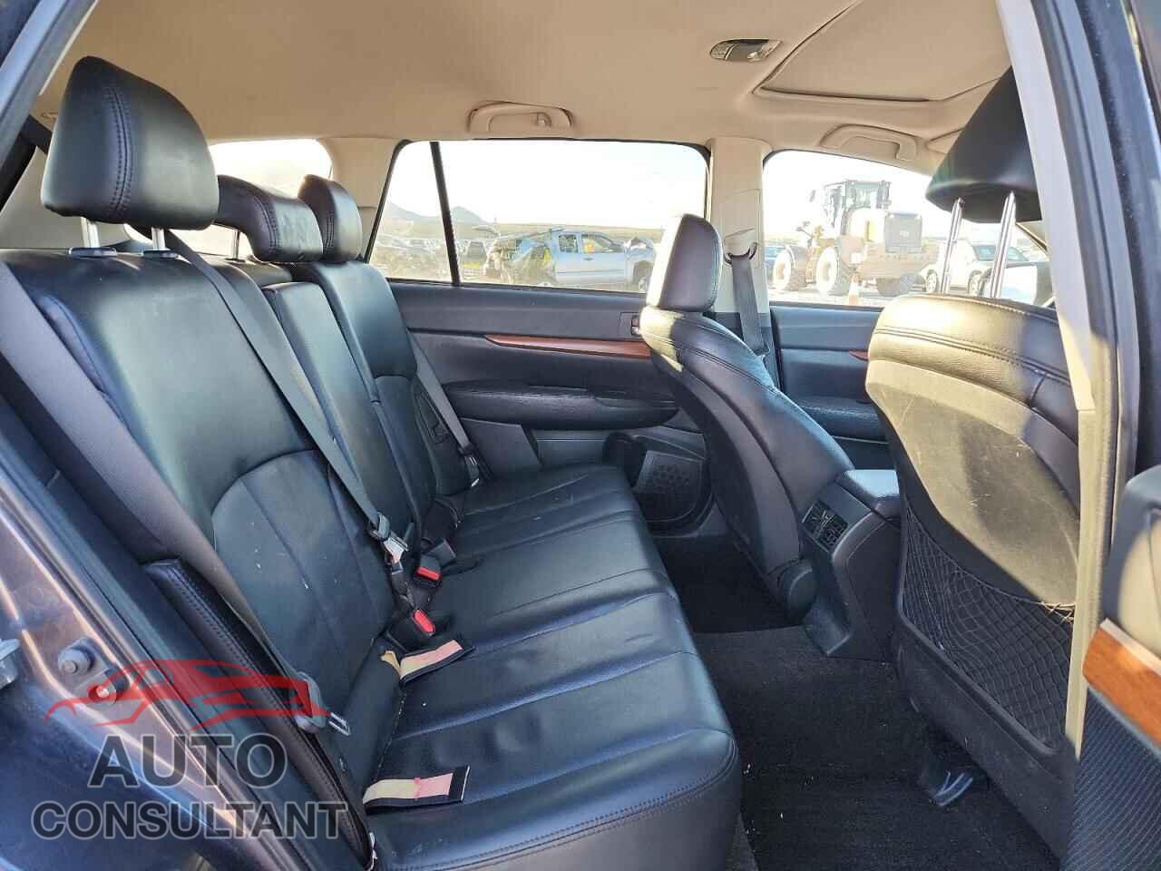 SUBARU OUTBACK 2013 - 4S4BRCKC1D3282169