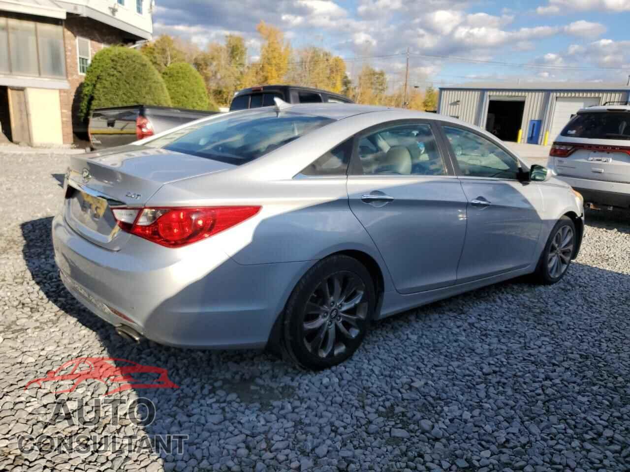 HYUNDAI SONATA 2011 - 5NPEC4AB2BH315733