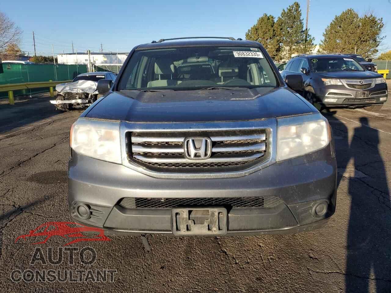HONDA PILOT 2013 - 5FNYF4H21DB002426