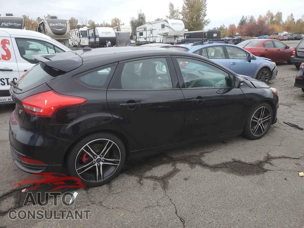 FORD FOCUS 2016 - 1FADP3L97GL301775
