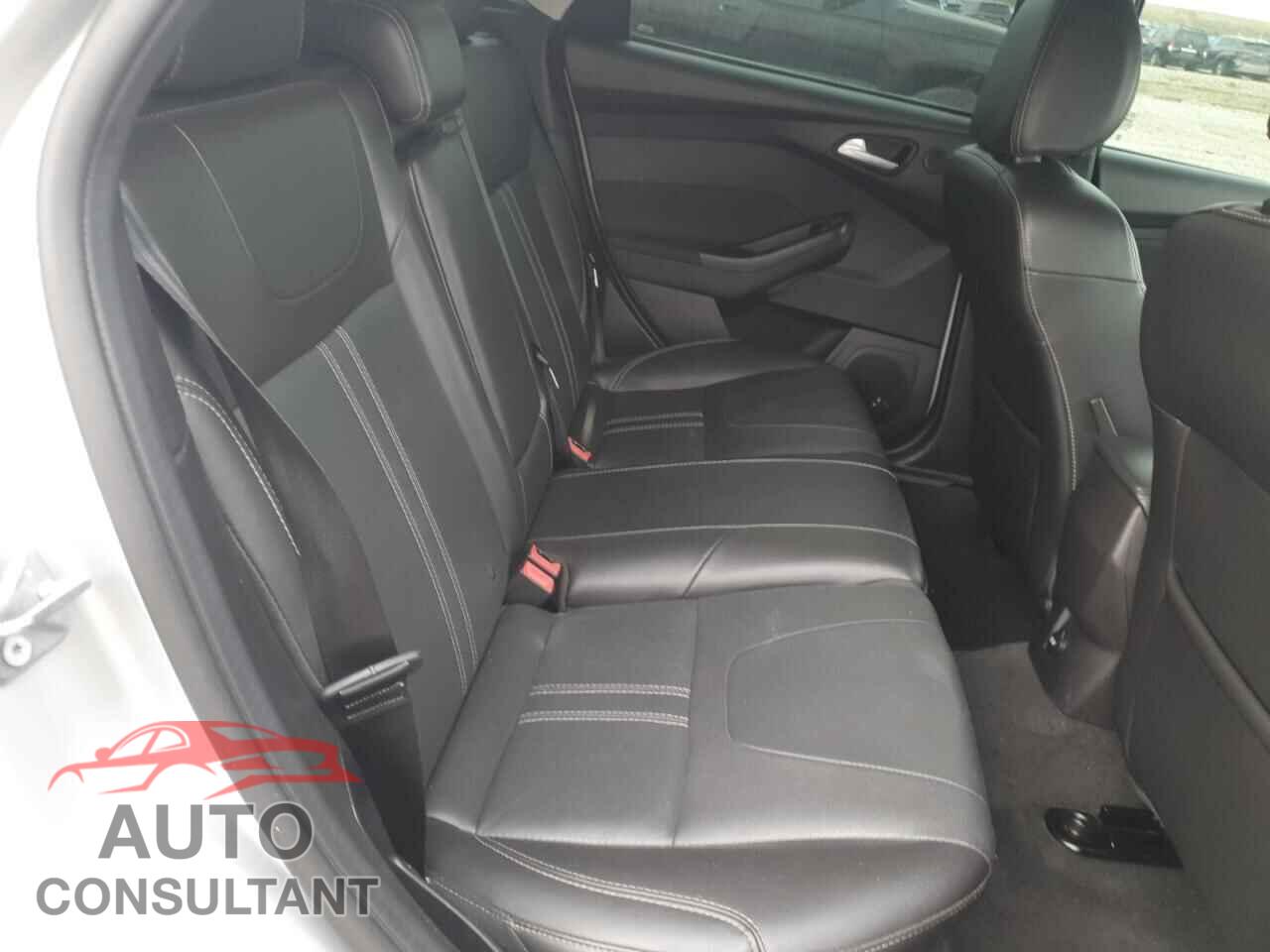 FORD FOCUS 2014 - 1FADP3N23EL364062