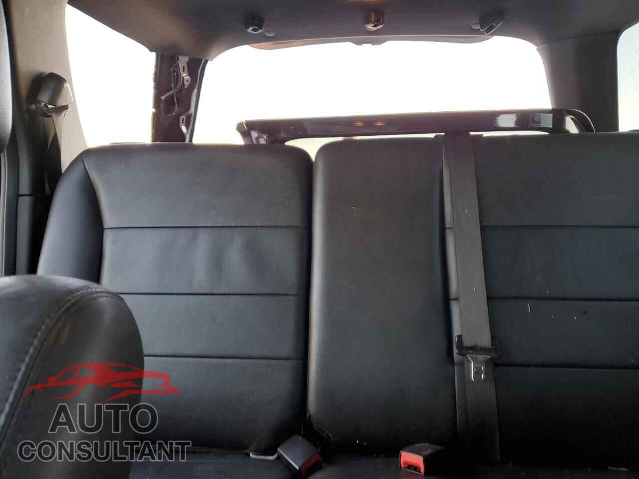 FORD ESCAPE 2010 - 1FMCU0E76AKA70045