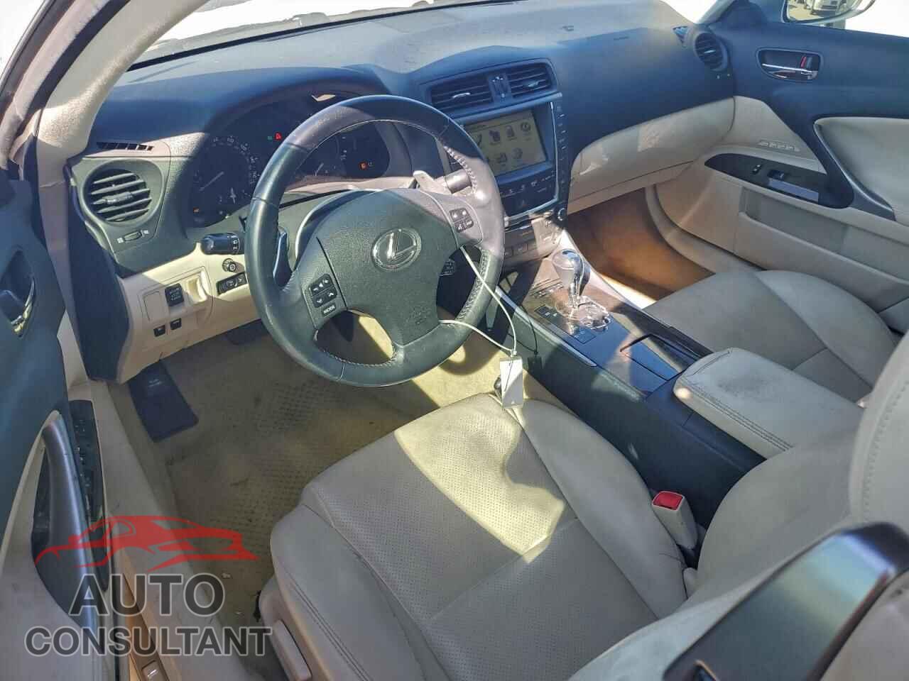 LEXUS IS 2010 - JTHFE2C20A2504654