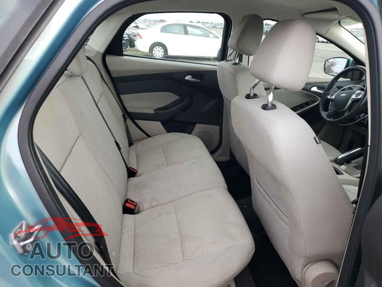 FORD FOCUS 2012 - 1FAHP3H23CL268099