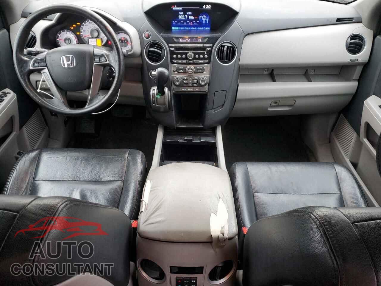 HONDA PILOT 2013 - 5FNYF4H41DB079699