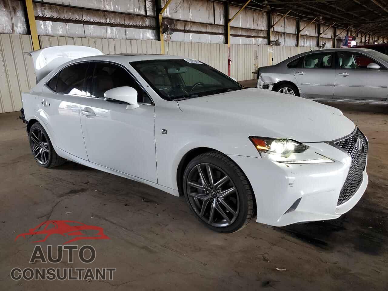 LEXUS IS 2015 - JTHBE1D21F5019078