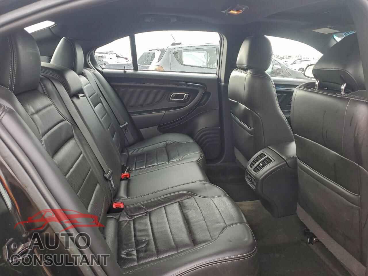 FORD TAURUS 2015 - 1FAHP2KT8FG209283
