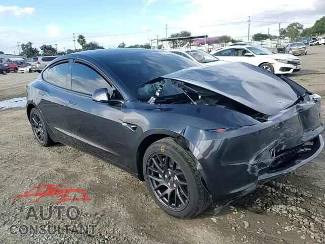 TESLA MODEL 3 2025 - 5YJ3E1EB0SF940124