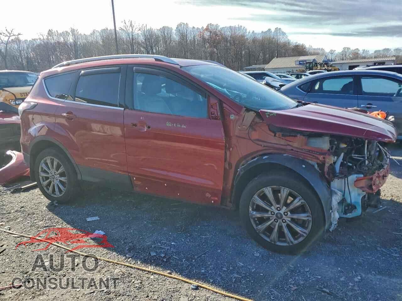 FORD ESCAPE 2017 - 1FMCU9JD2HUE86933