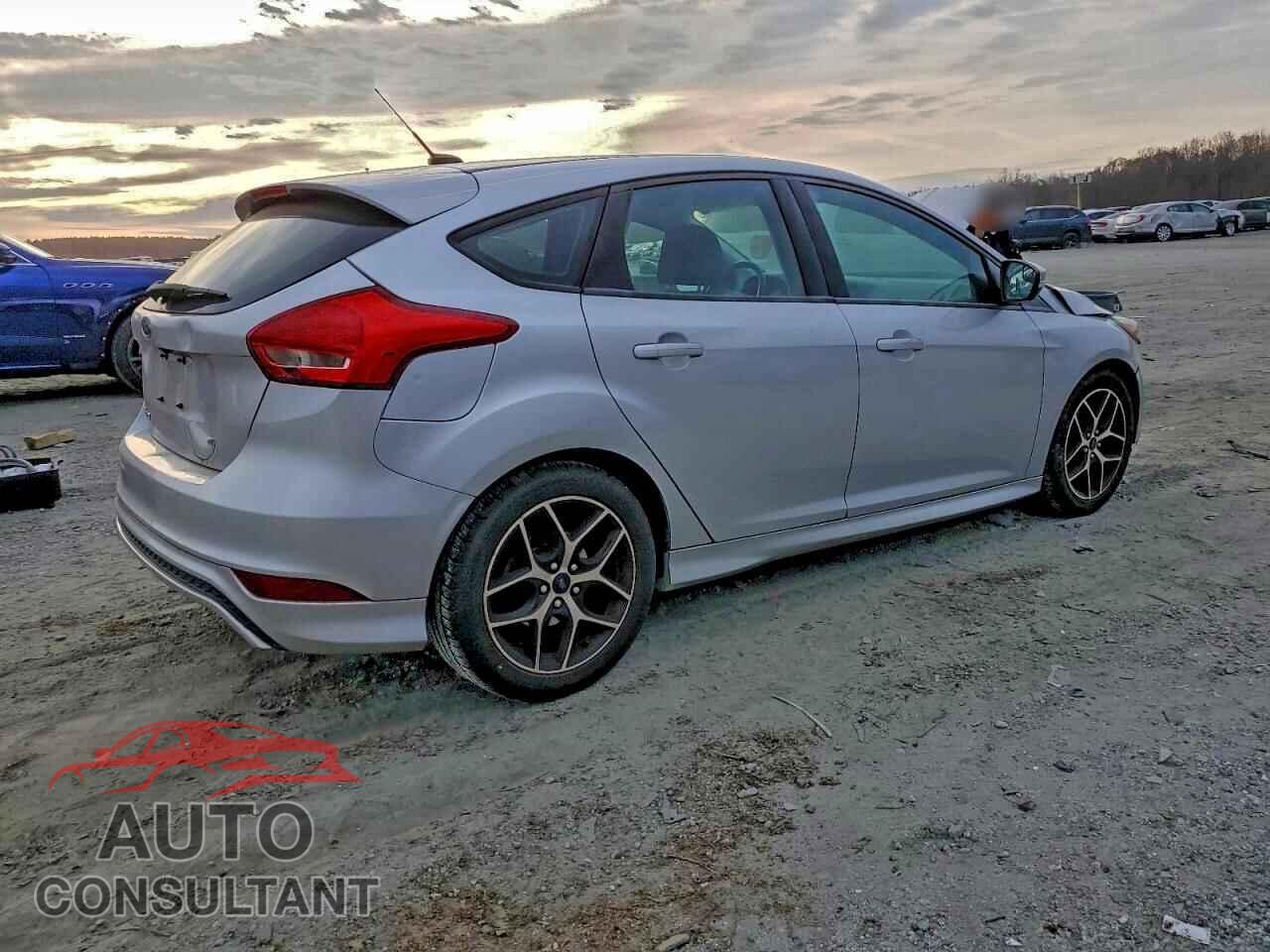 FORD FOCUS 2016 - 1FADP3K28GL289267