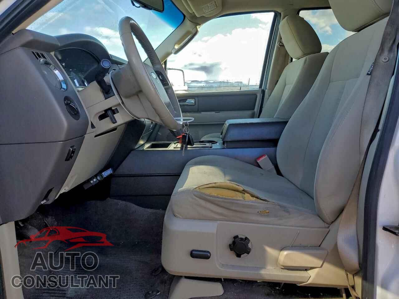 FORD EXPEDITION 2011 - 1FMJU1G53BEF39780