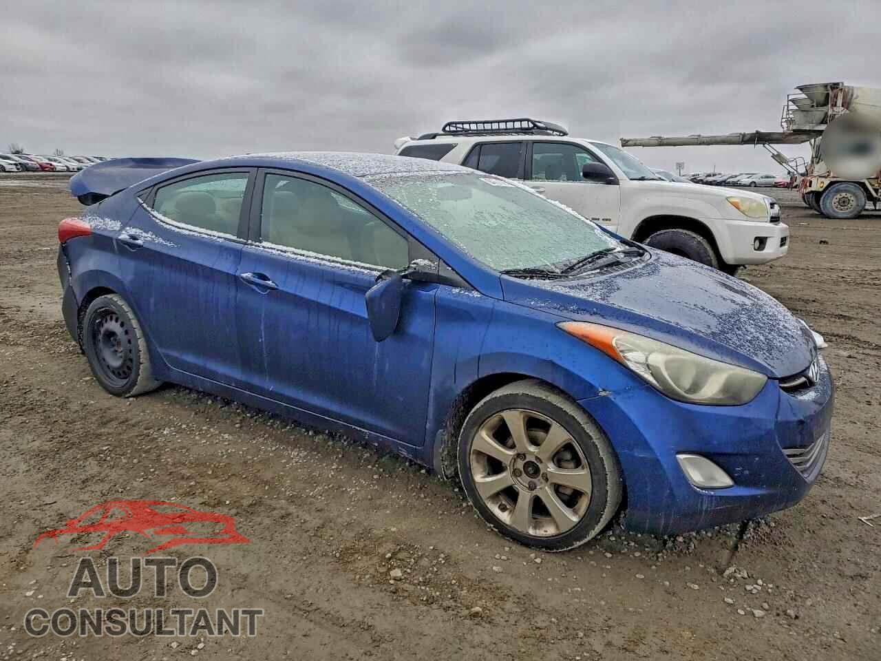 HYUNDAI ELANTRA 2013 - KMHDH4AE2DU662328