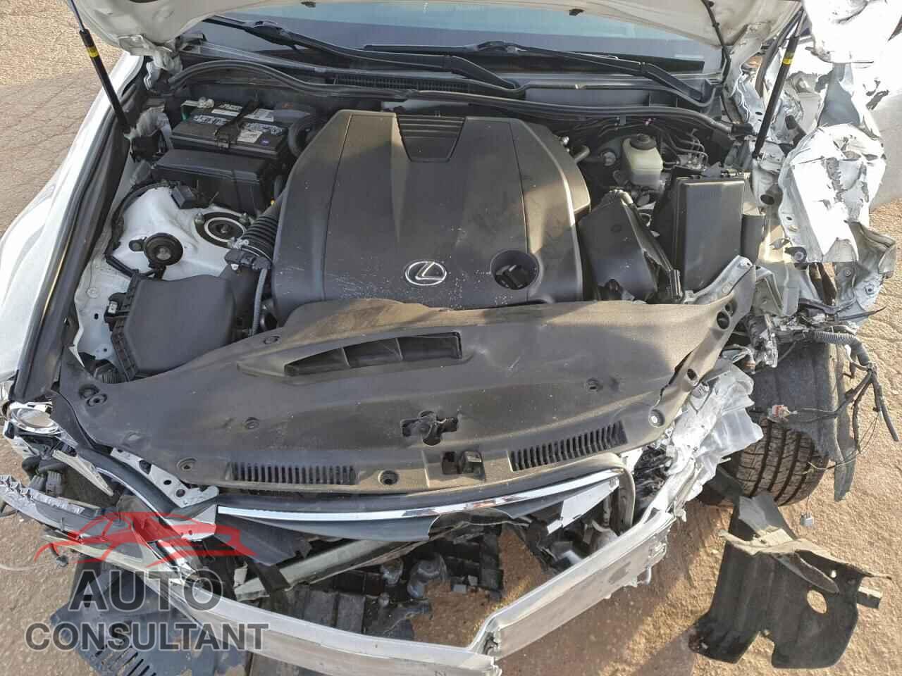 LEXUS IS 2015 - JTHBF1D26F5048699