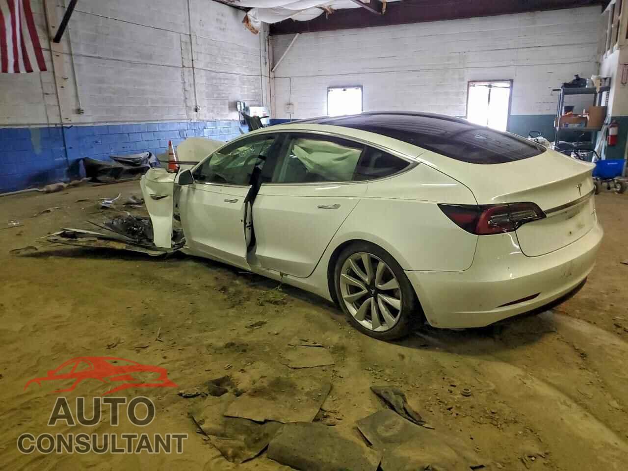 TESLA MODEL 3 2018 - 5YJ3E1EB3JF117850