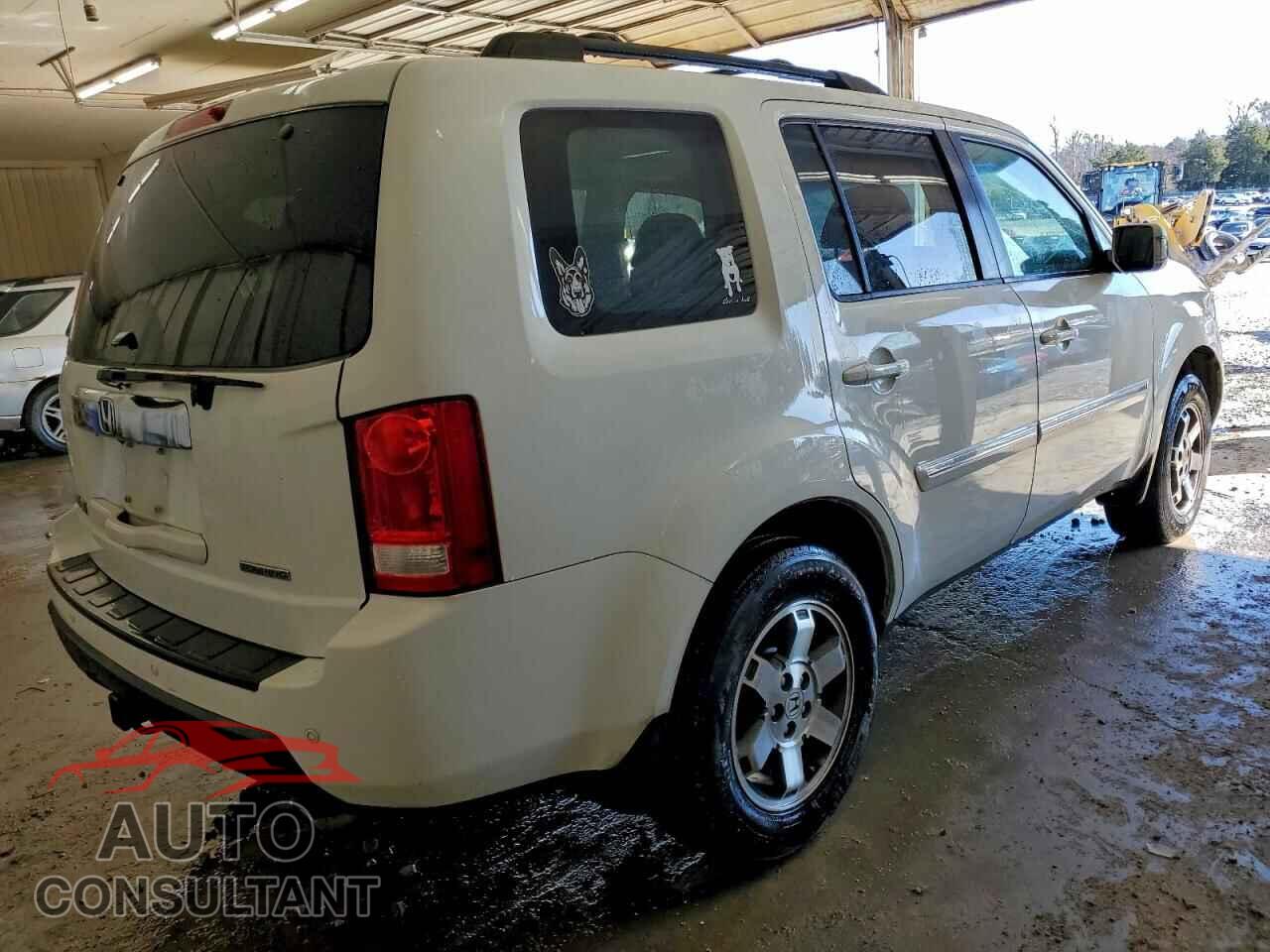 HONDA PILOT 2010 - 5FNYF3H80AB019972