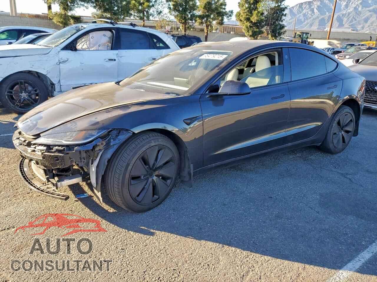TESLA MODEL 3 2024 - 5YJ3E1EA5RF867625