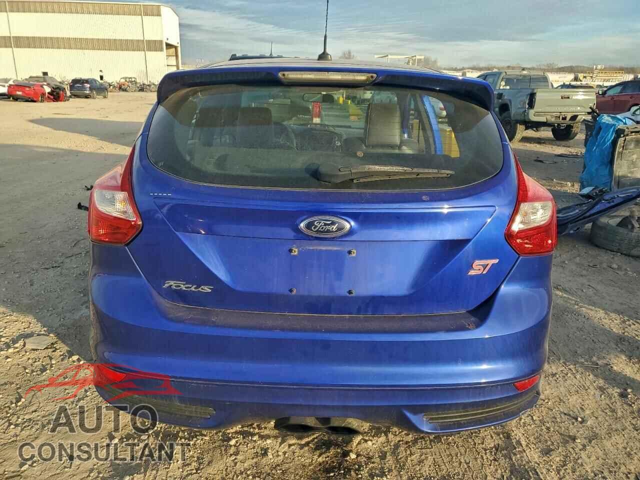 FORD FOCUS 2013 - 1FADP3L90DL191809