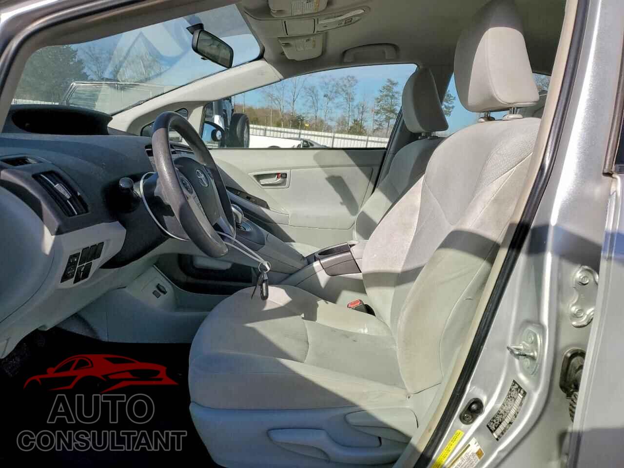 TOYOTA PRIUS 2014 - JTDKN3DU8E1774586