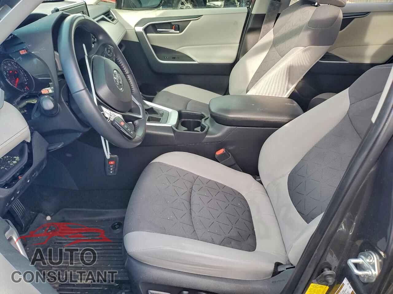TOYOTA RAV4 2020 - JTMP1RFV3LD526459