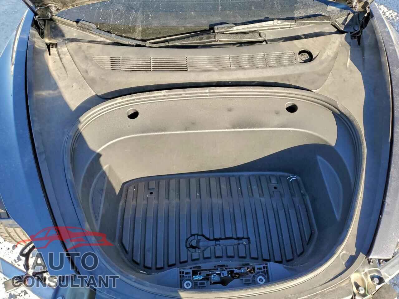 TESLA MODEL 3 2023 - 5YJ3E1EB7PF682398