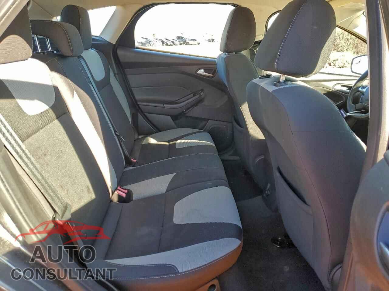 FORD FOCUS 2014 - 1FADP3K29EL409736