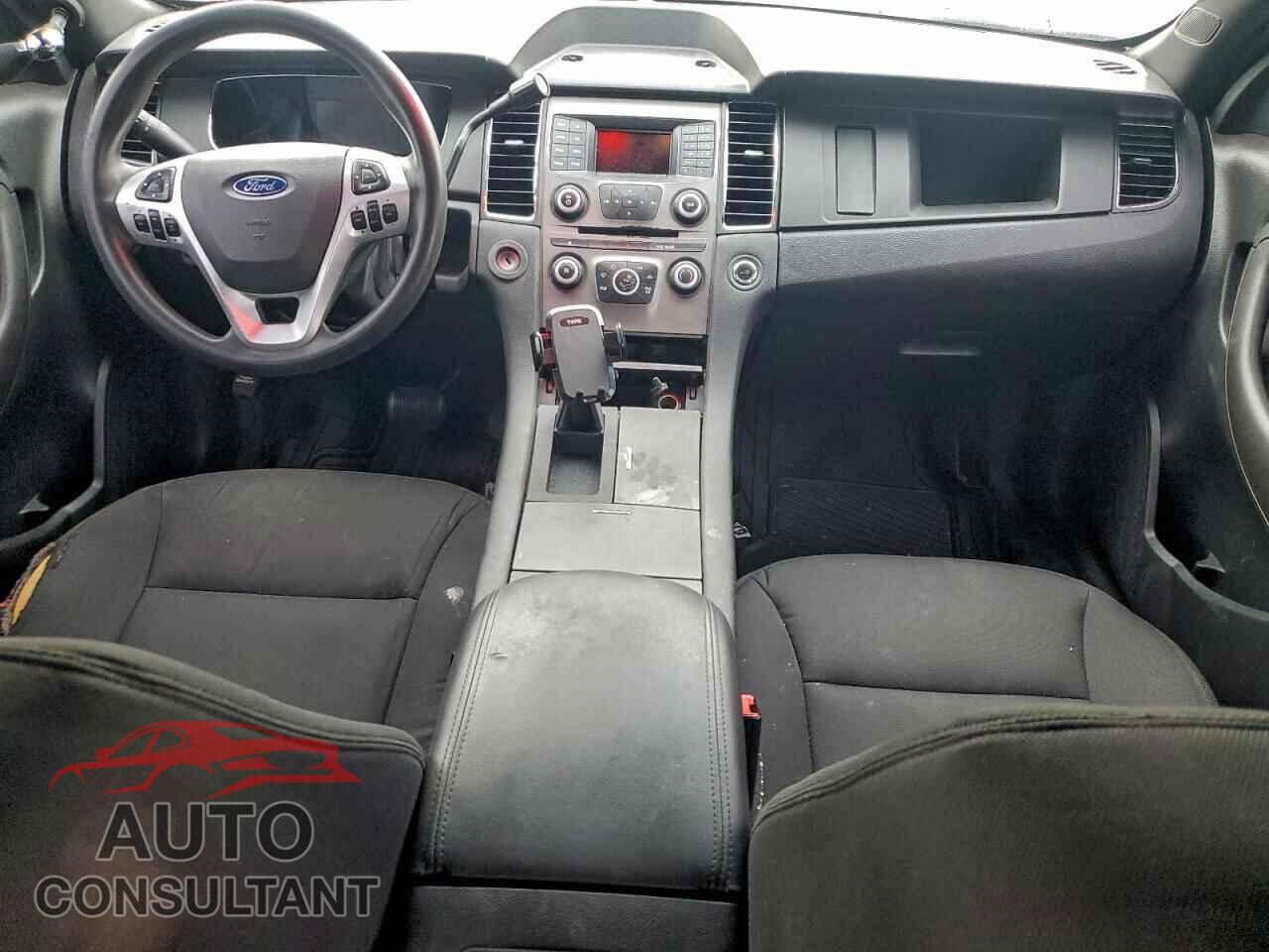 FORD TAURUS 2015 - 1FAHP2L88FG200111