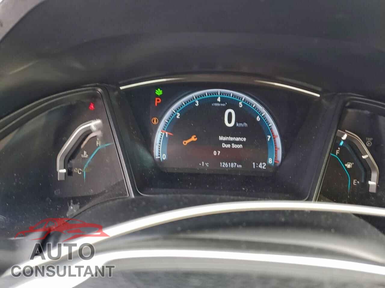 HONDA CIVIC 2018 - 2HGFC2F67JH030667
