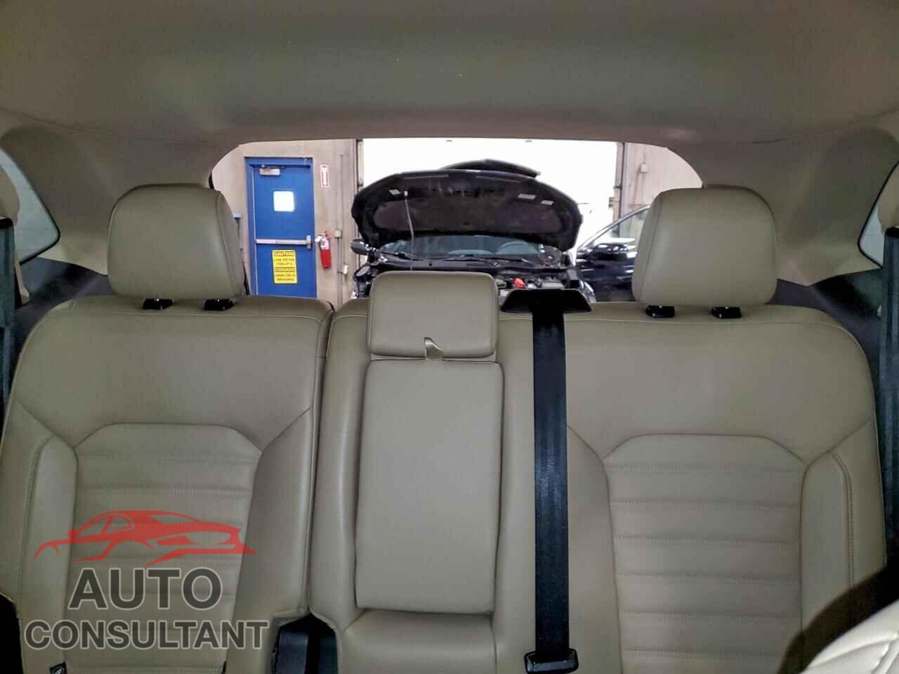 FORD EDGE 2017 - 2FMPK4J93HBC21952