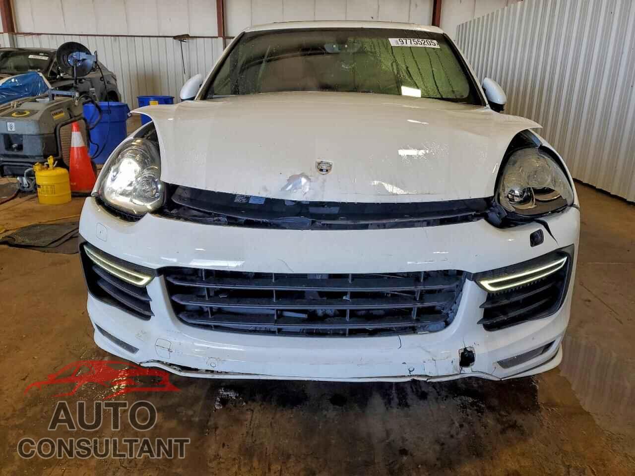 PORSCHE CAYENNE 2016 - WP1AD2A21GLA79142