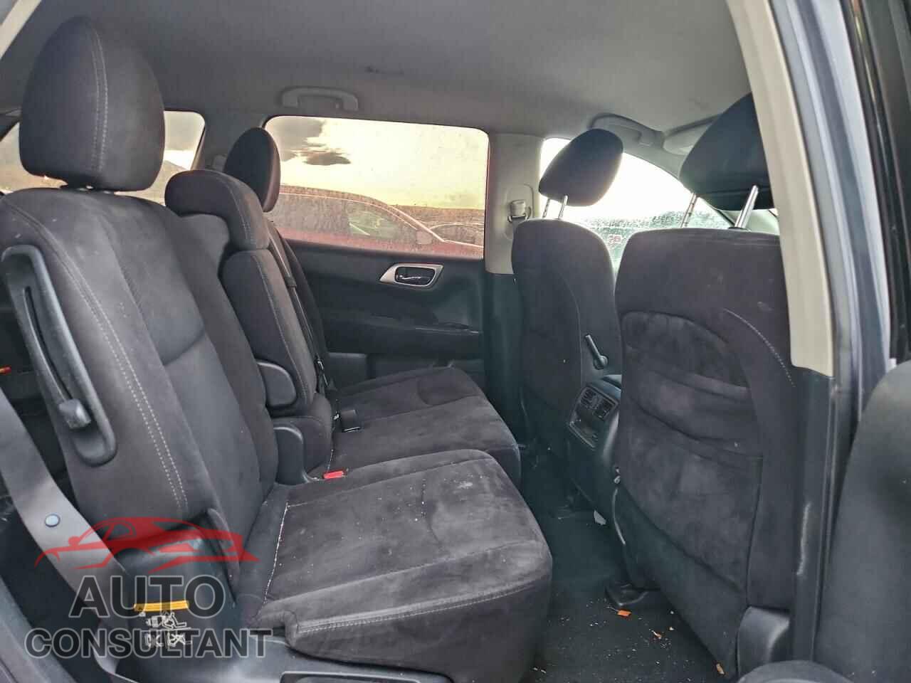 NISSAN PATHFINDER 2013 - 5N1AR2MN4DC632995