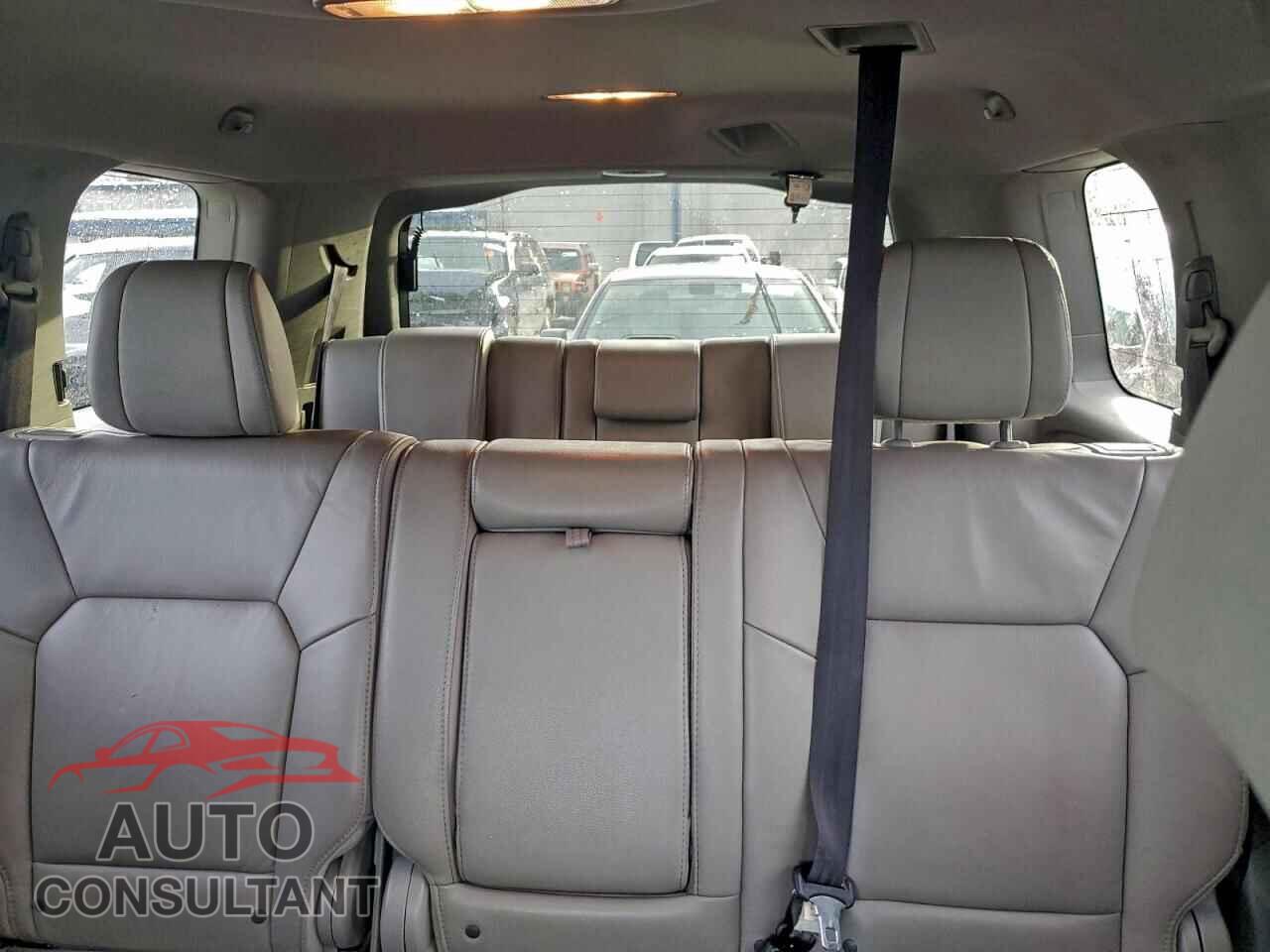 HONDA PILOT 2013 - 5FNYF4H73DB081593