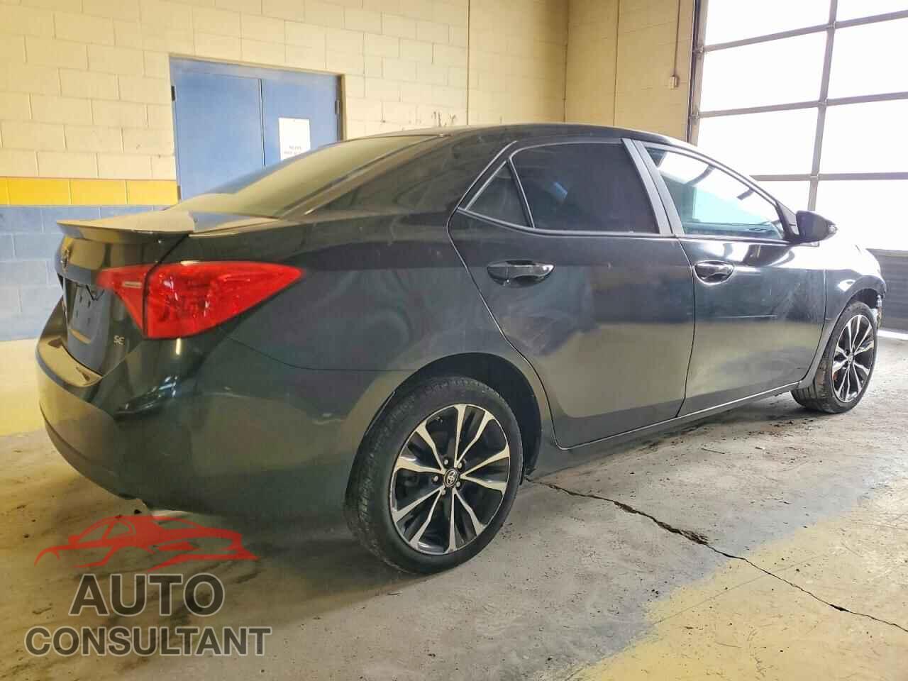 TOYOTA COROLLA 2017 - 2T1BURHEXHC883818