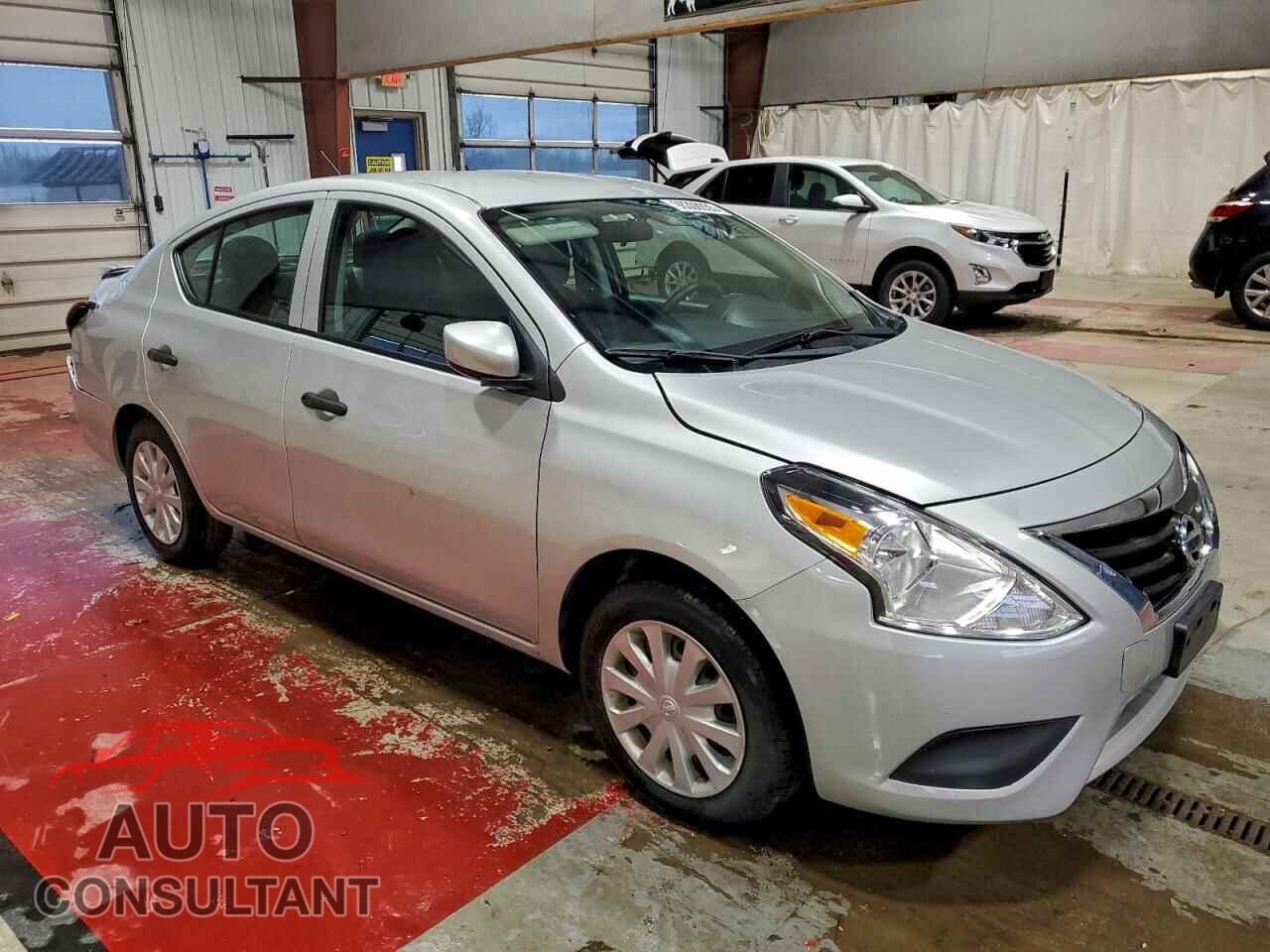 NISSAN VERSA 2019 - 3N1CN7AP1KL831776